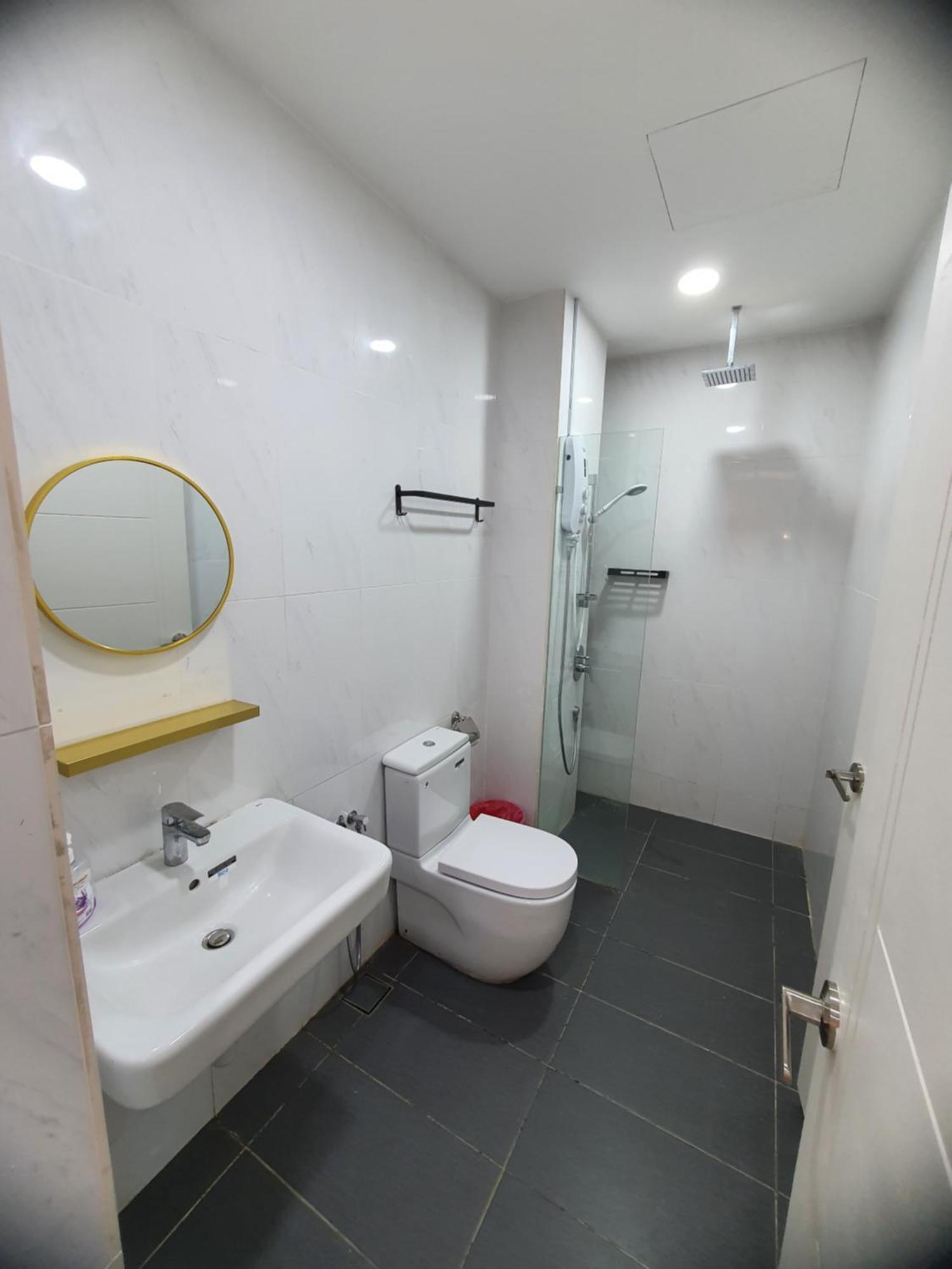 Reizz Residence By Luxury Suites Kuala Lumpur Luaran gambar