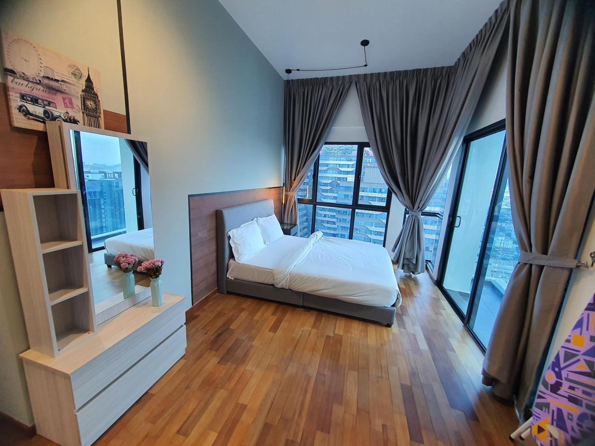 Reizz Residence By Luxury Suites Kuala Lumpur Luaran gambar